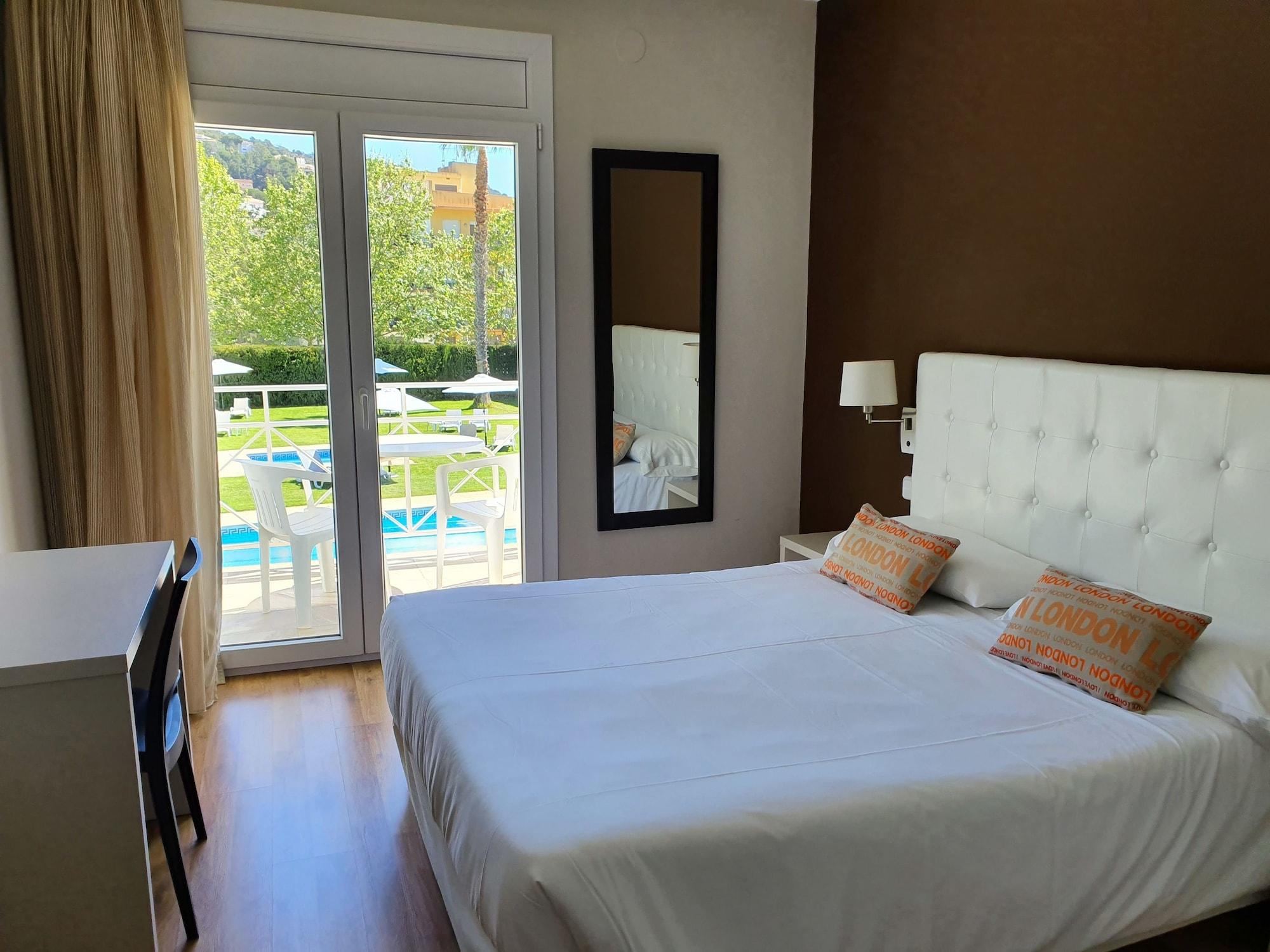 Marina Tossa Hotel ตอสซาเดมาร์ ภายนอก รูปภาพ