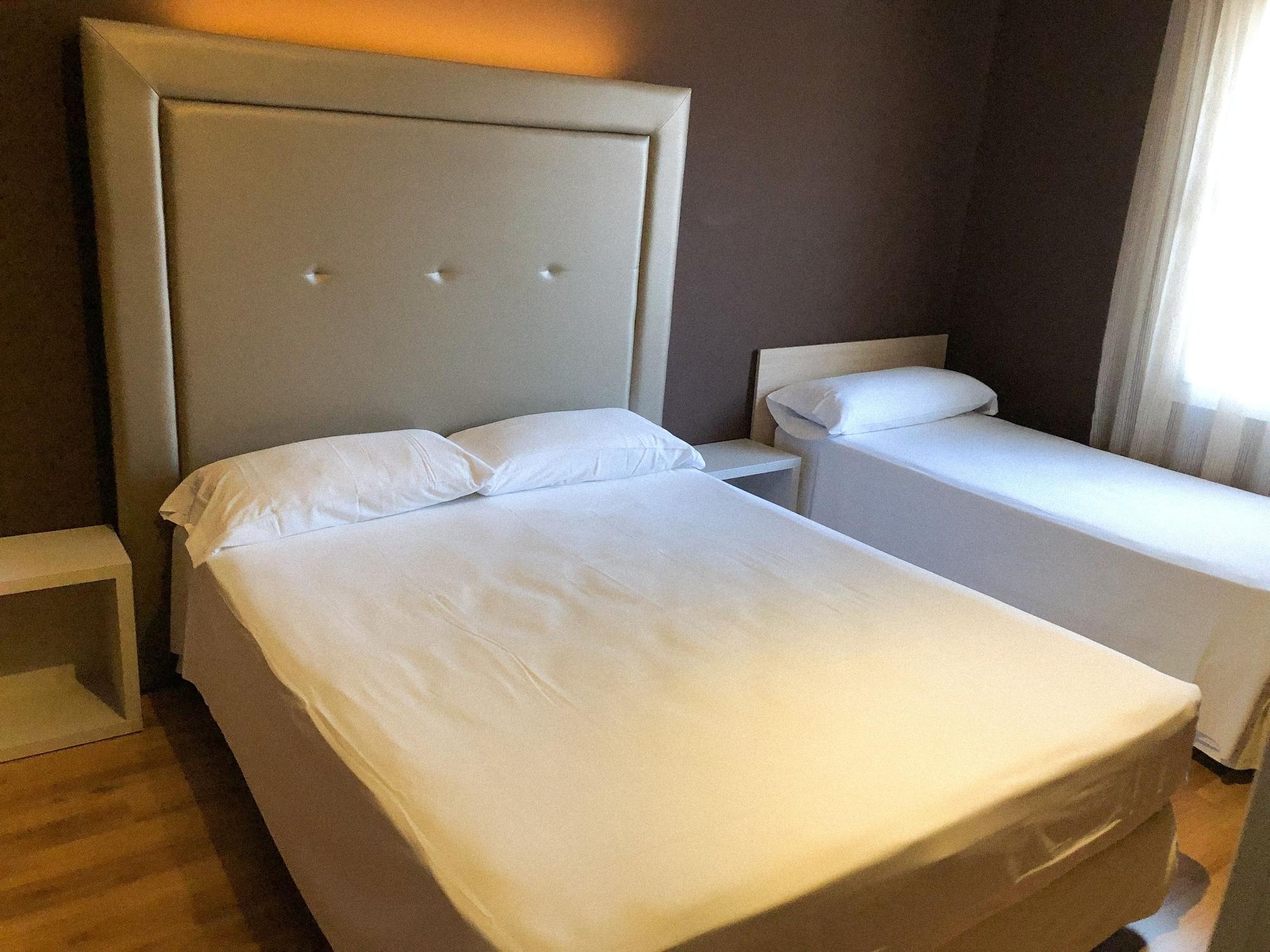 Marina Tossa Hotel ตอสซาเดมาร์ ภายนอก รูปภาพ