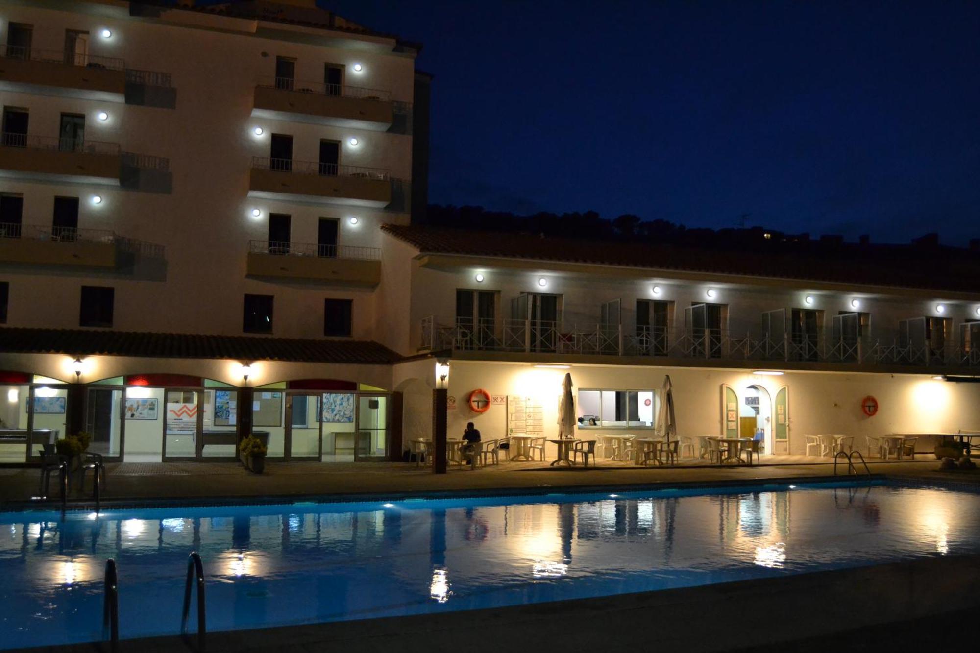 Marina Tossa Hotel ตอสซาเดมาร์ ภายนอก รูปภาพ